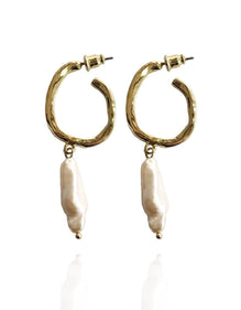 Coastal Pearl Earring