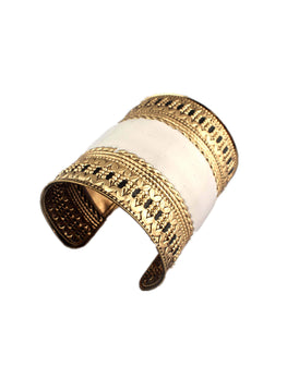 SALUTE CUFF